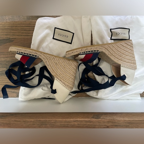 Gucci Espadrilles Wedge Sandals size 6. 100% authentic. luxury shoes. - Picture 7 of 8
